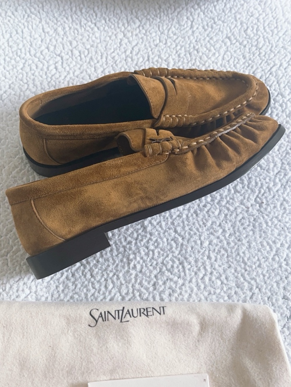 Saint Laurent Women’s YSL Le Loafer Supple in suede - Picture 3 of 16